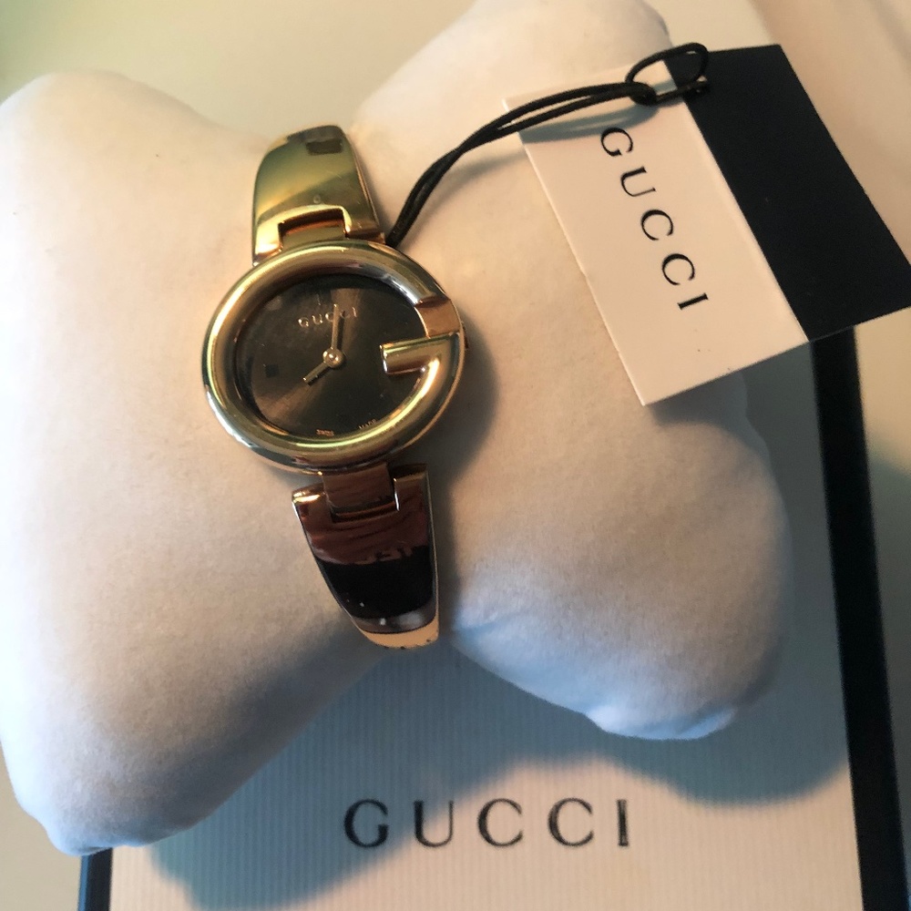 Gucci Rosegold Ladies watch - Picture 1 of 4